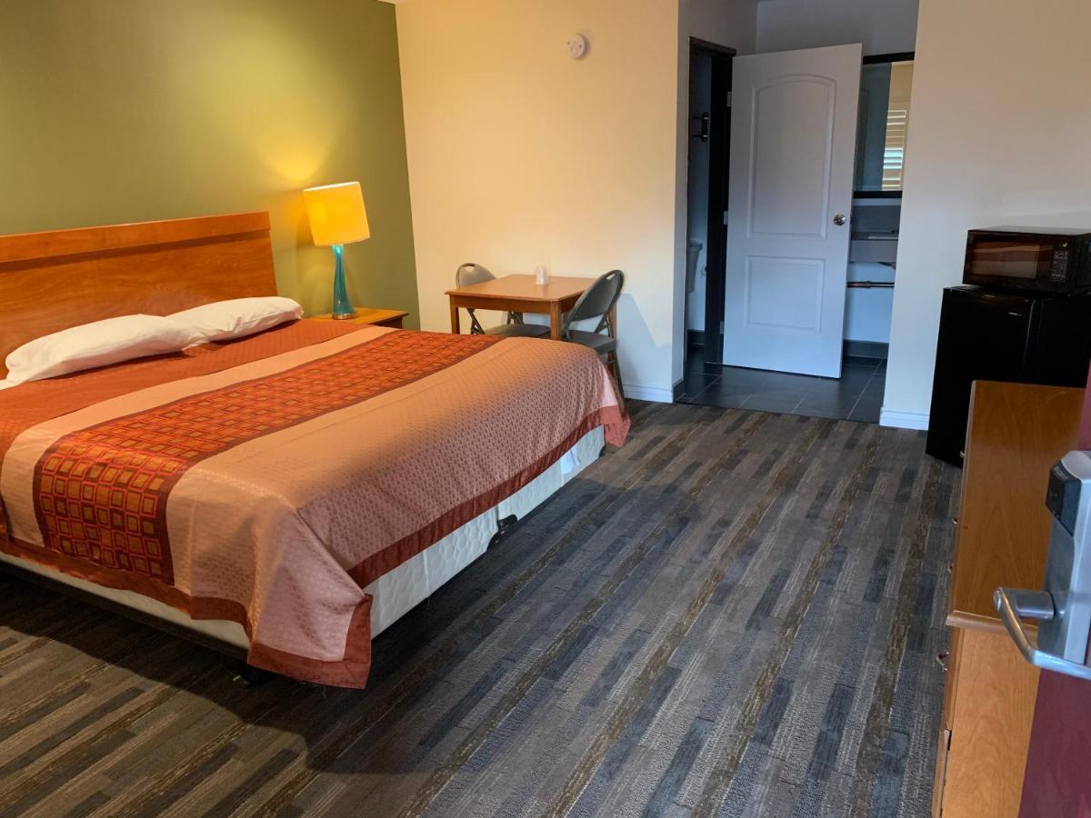 Desert Inn Motel Corona Ngoại thất bức ảnh