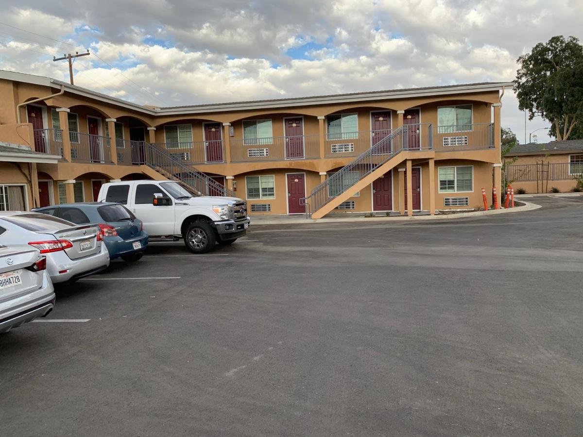 Desert Inn Motel Corona Ngoại thất bức ảnh