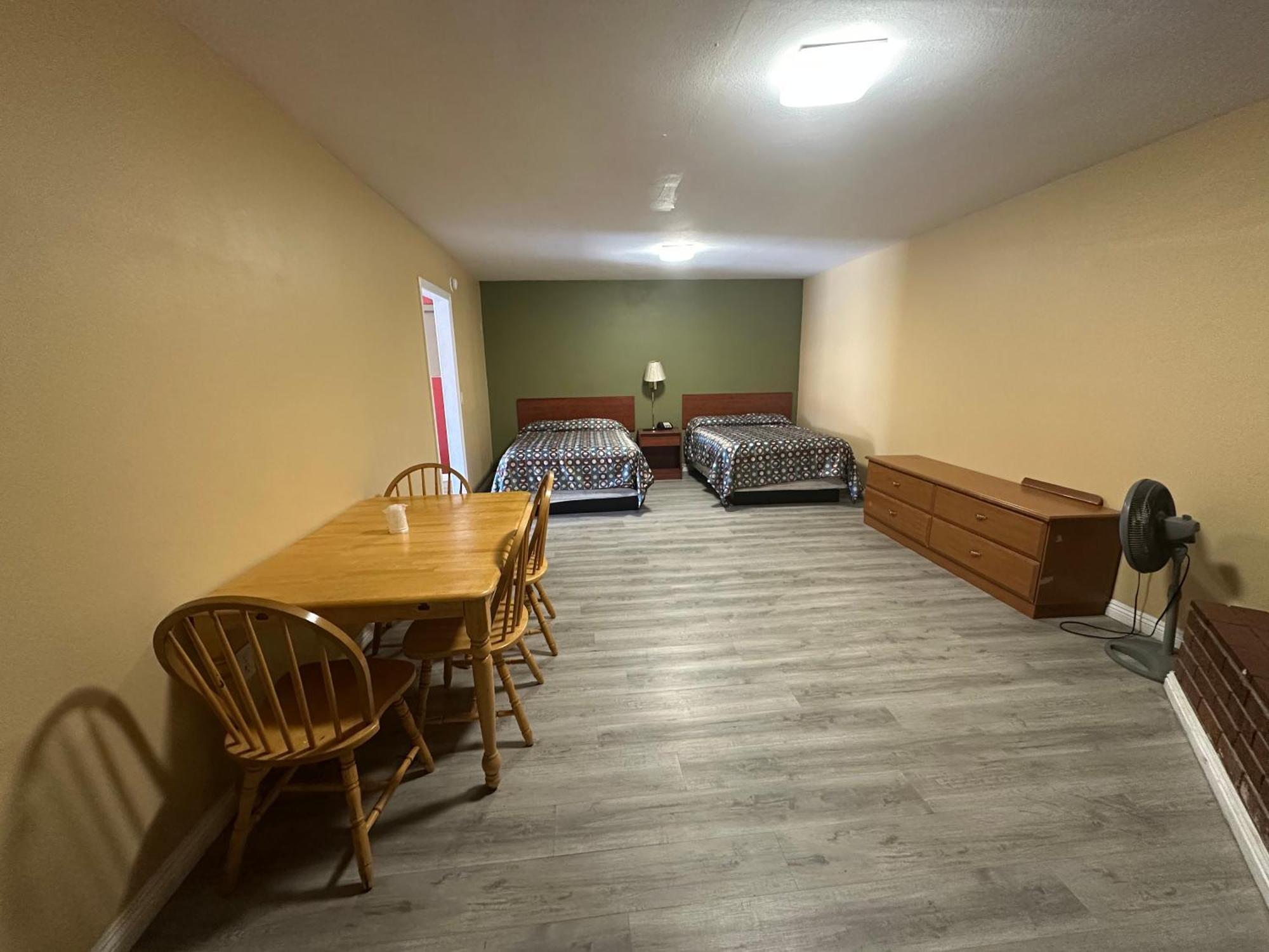 Desert Inn Motel Corona Ngoại thất bức ảnh