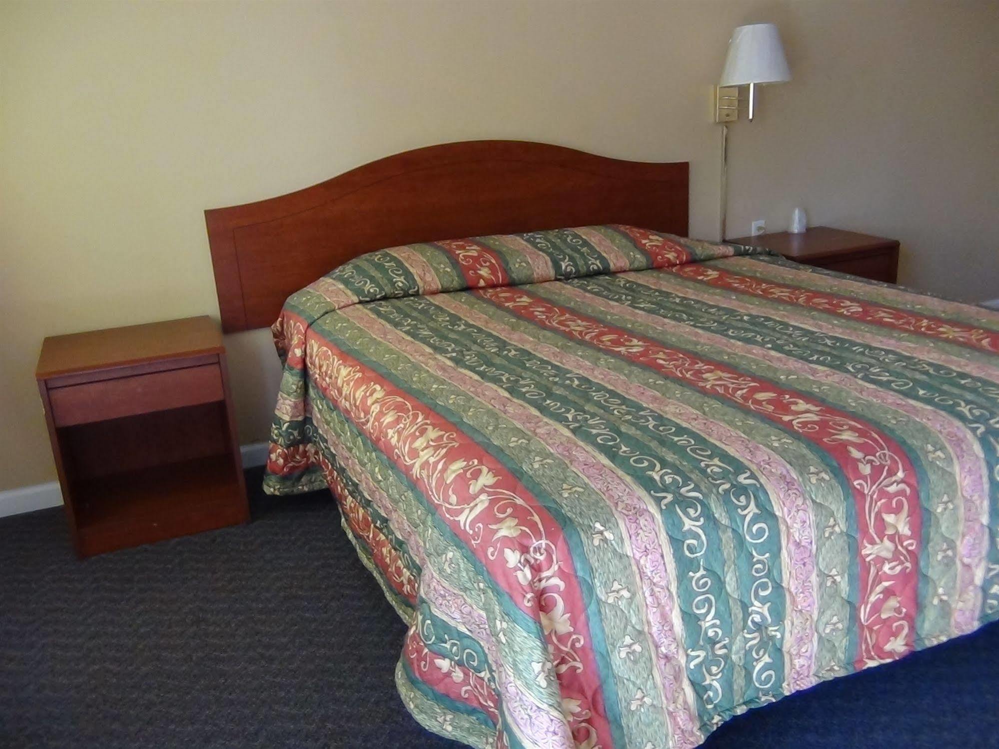 Desert Inn Motel Corona Ngoại thất bức ảnh