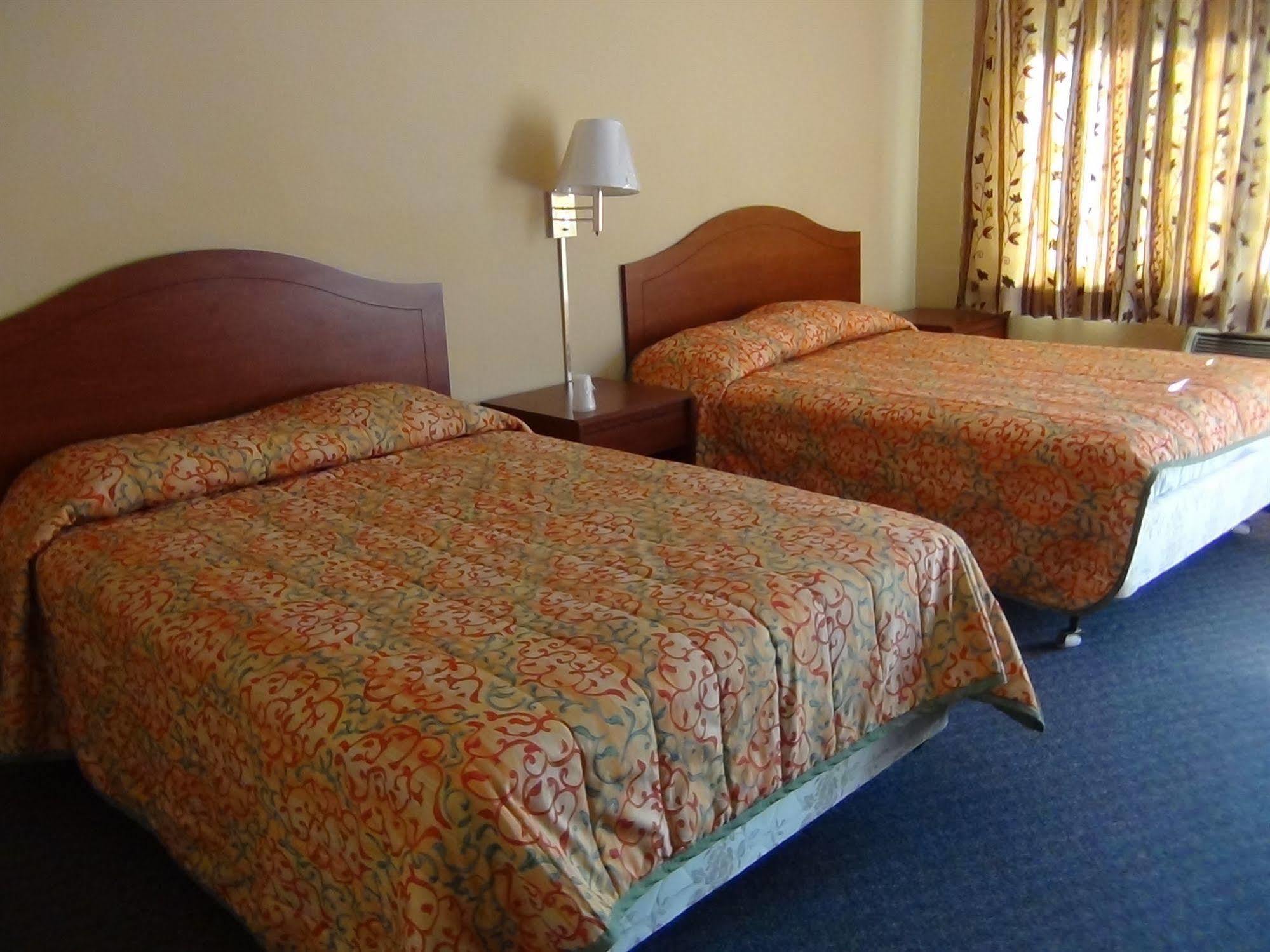 Desert Inn Motel Corona Ngoại thất bức ảnh